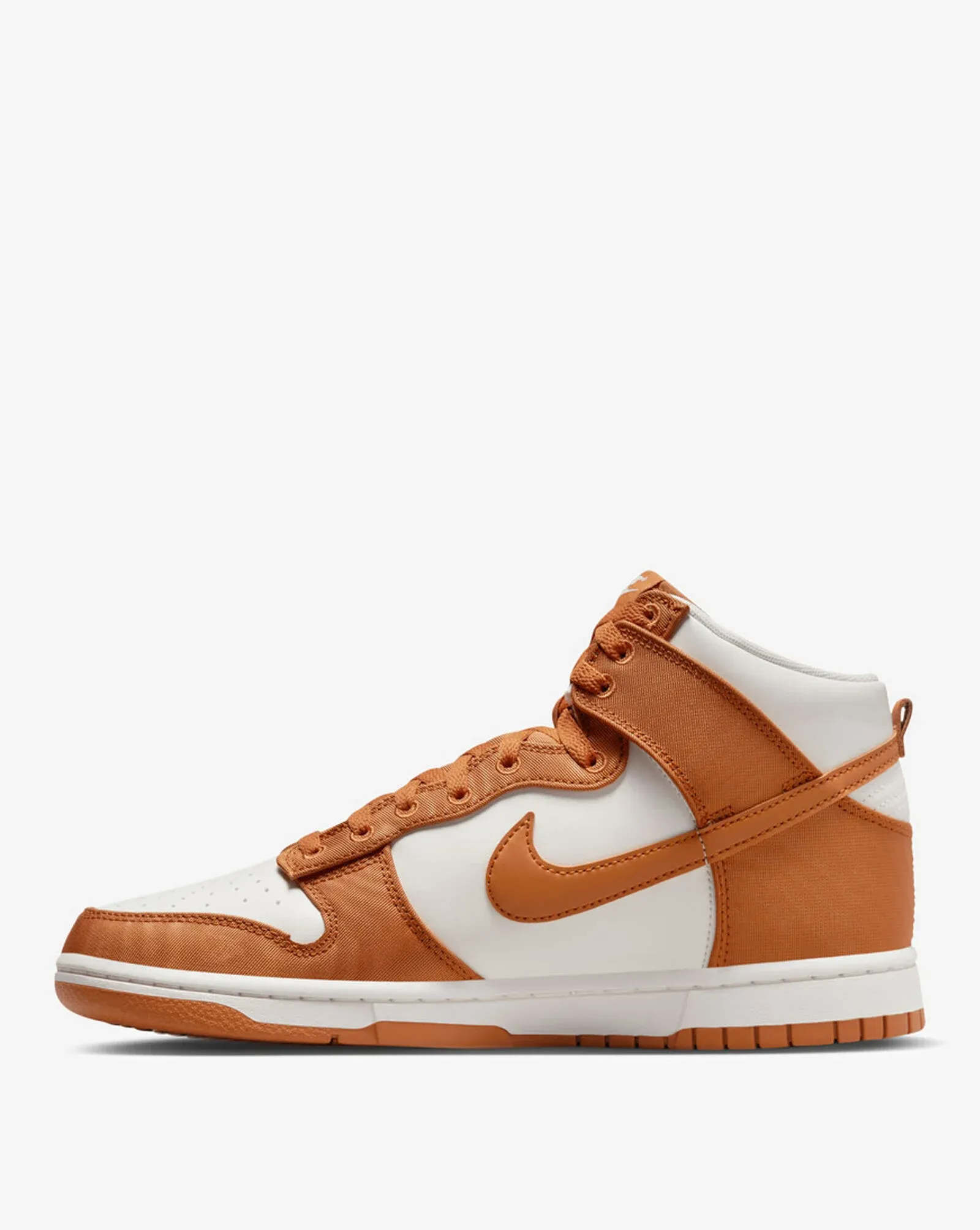 Nike Men's Dunk High Retro SE Shoes - Monarch / Sail